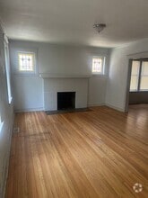 Building Photo - 4965 Chippewa St
