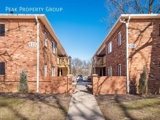 Foto del edificio - 620 Riverview Dr