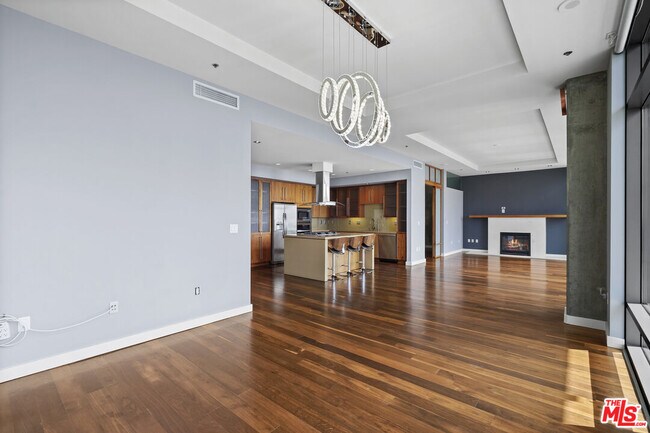 Foto del edificio - 1100 S Hope St