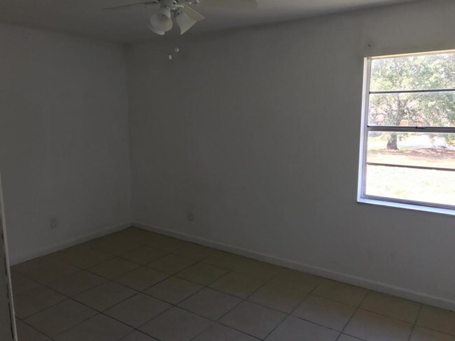 Building Photo - 773 Lucaya Dr