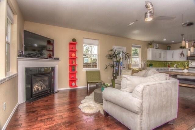 Foto del edificio - Beautiful 4-Bdr Craftsman with Mt. Views in Sisters!