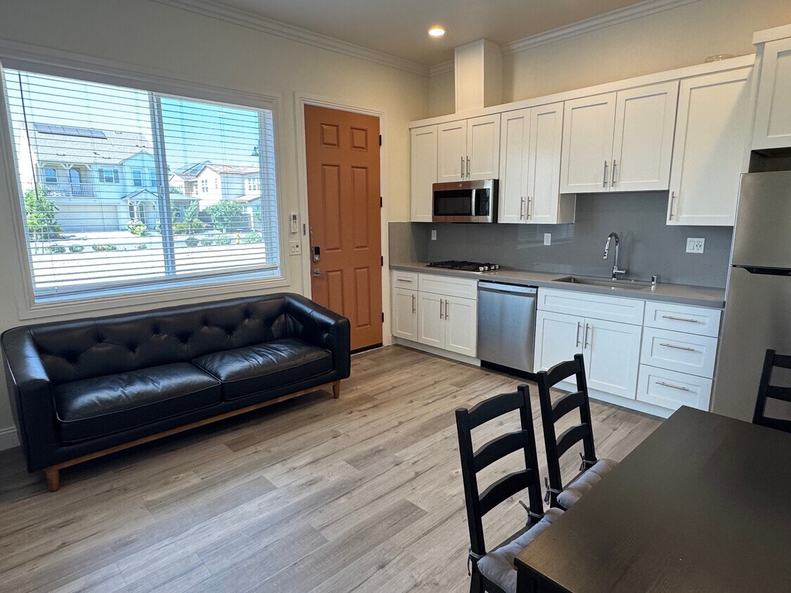 Foto principal - 1725 Heirloom St