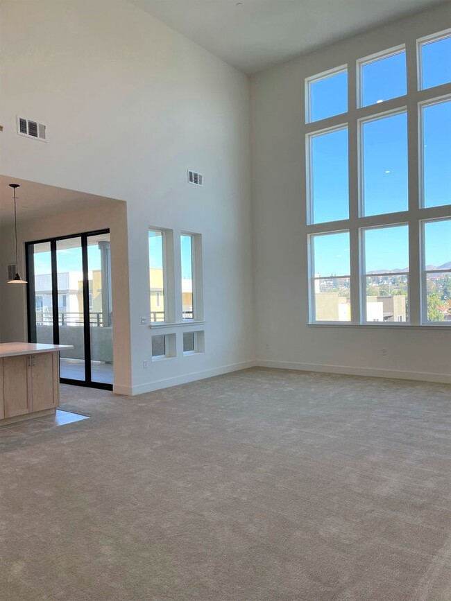 Building Photo - Brand New 3 Bed 2.5 Bath Modern Luxury Con...