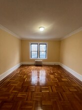 Building Photo - 218 Highland Ave