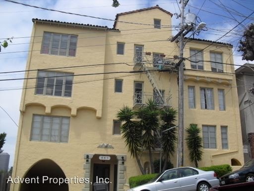 Primary Photo - 441 Merritt Ave