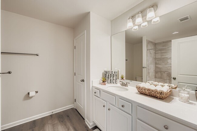 Foto del edificio - 137 Pyrus Ln