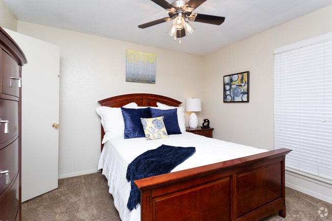 2BR,2BA-909sft - Aspen Apartments Shreveport, LA