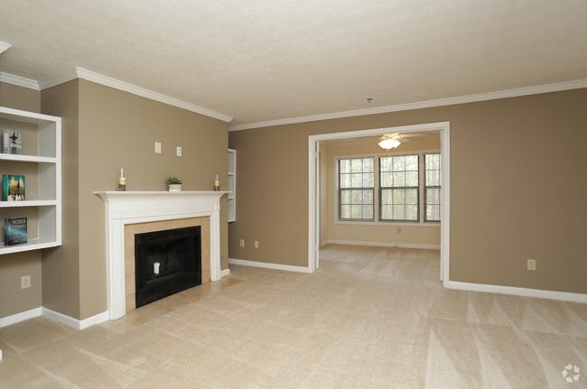 1BR, 1BA - 970 SF Berkley - Calibre Woods