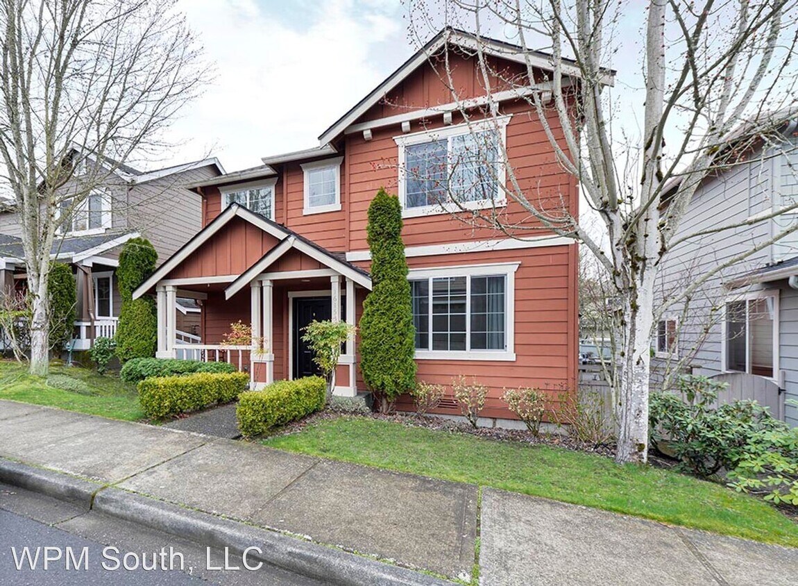 Primary Photo - 3 br, 2.5 bath House - 16153 Parkside Way SE