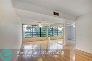 Building Photo - 3636 Whitehall Dr