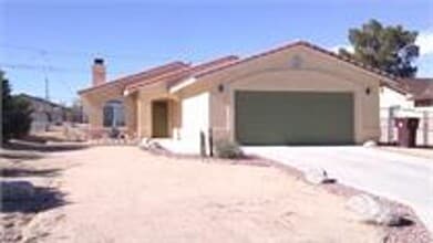 Building Photo - 5536 Chia Ave