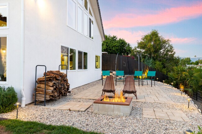 Building Photo - 7130 Gateshead Way