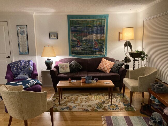 Living Room - 6113 204th St SW