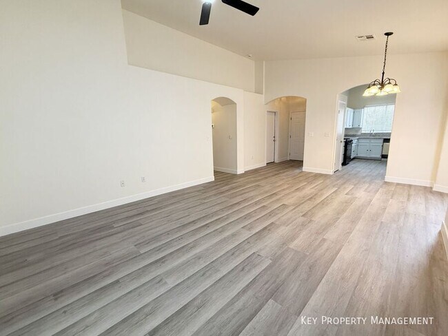 Foto del edificio - 1605 Woodward Heights Way