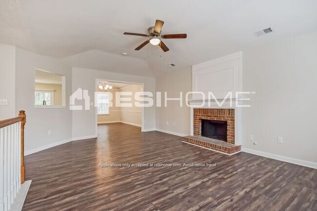 Foto del edificio - 4940 Promenade Drive Sw