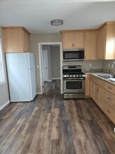 Building Photo - 16 Porter Dr
