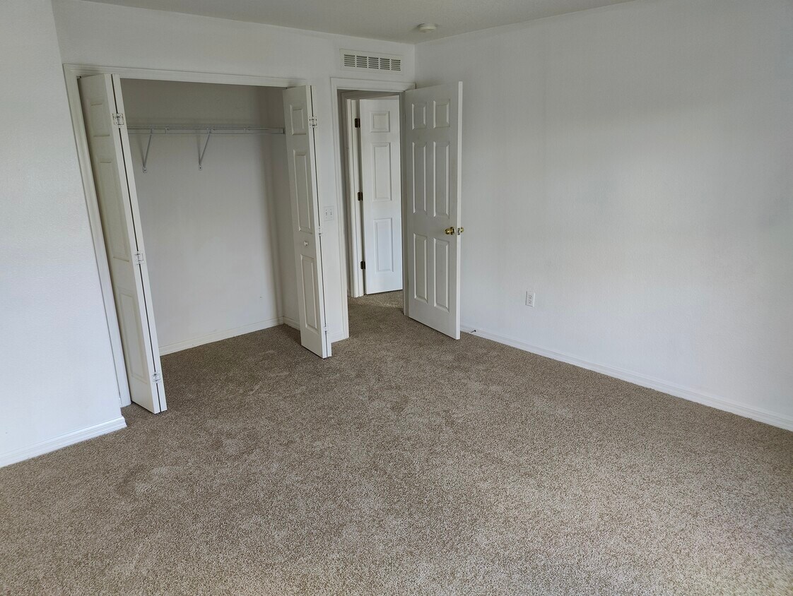 5628 Sycamore Canyon Dr, Kissimmee, FL 34758 House Rental in