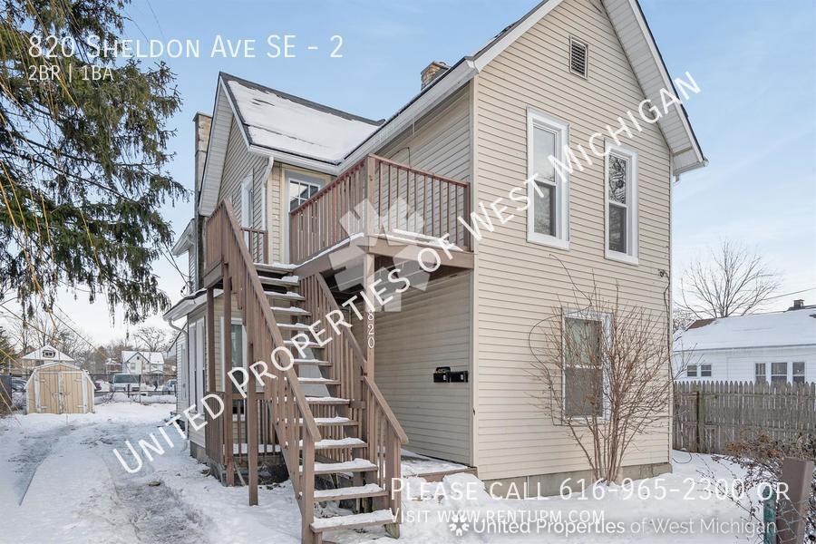 Primary Photo - 820 Sheldon Ave SE