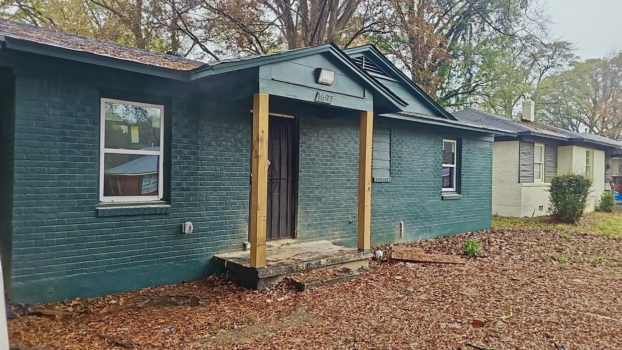 Foto principal - 1697 Baine Ave