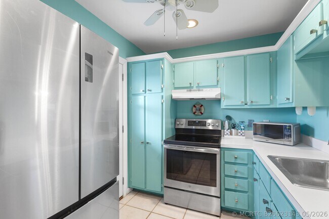 Foto del edificio - 3851 N Ocean Blvd