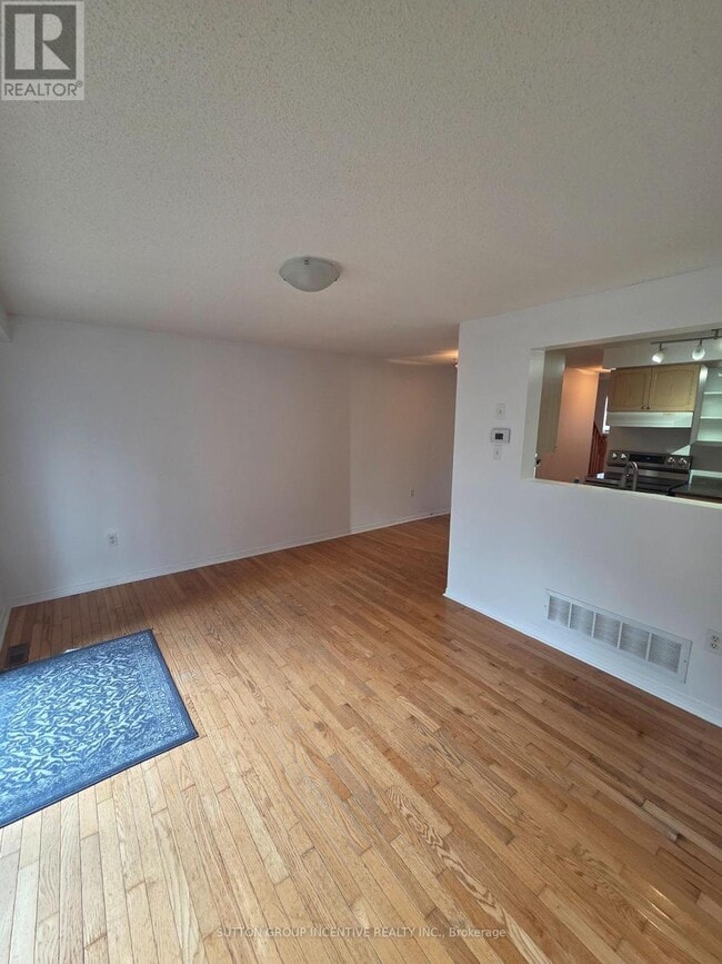 Building Photo - 111 Dunsmore Ln