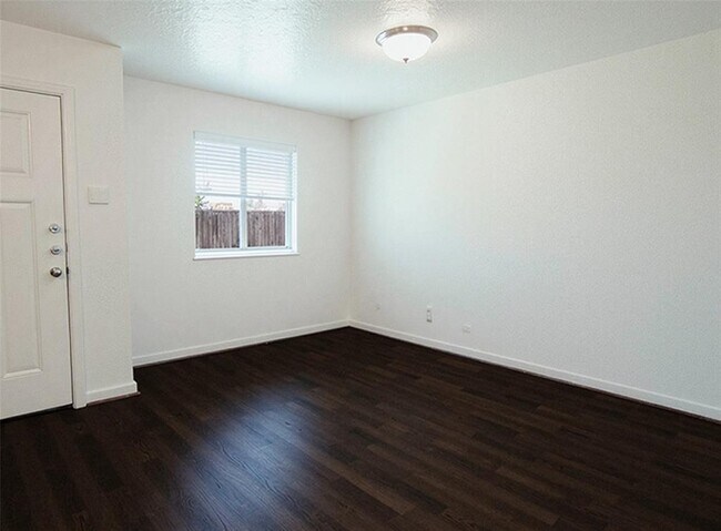 Foto del edificio - 21155 Gosling Rd