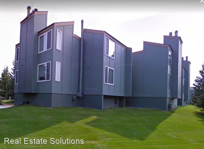 Building Photo - 2 br, 1.5 bath House - 702 Copperbush Ct