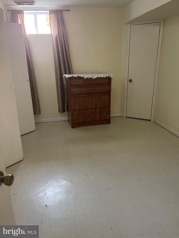 Foto del edificio - 10702 Blossom Ln