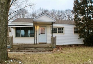 Building Photo - 2099 Van Courtland Ave