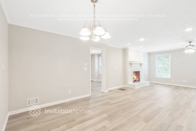 Building Photo - 475 Buttercup Trail