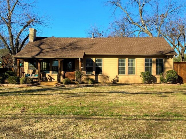 Building Photo - 2401 Arbrook Blvd