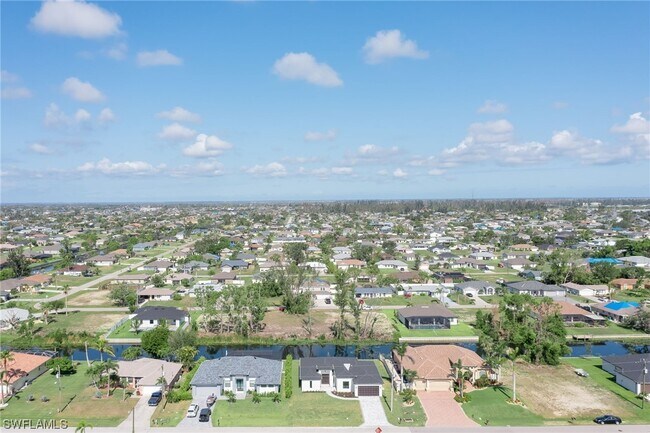 Foto del edificio - 1202 SW 8th Pl