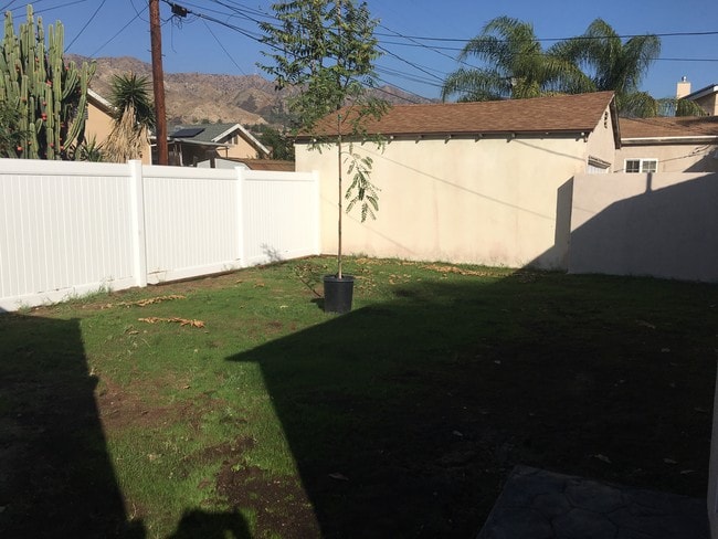 Backyard - 1809 Bonita Ave