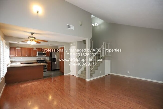 Building Photo - 3 Bedroom / 2.5 Bathroom End Unit Condo wi...