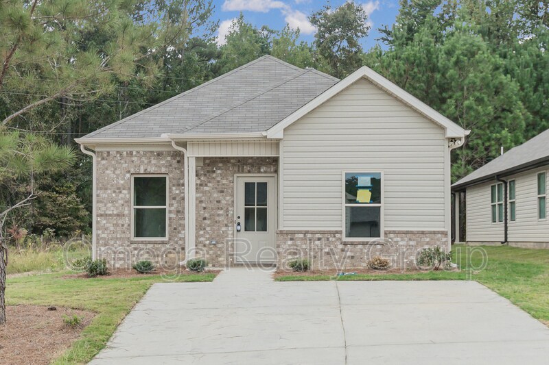 Primary Photo - 200 Cedar Ridge