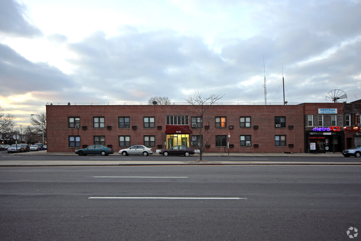 Building Photo - 94-20 Sojo Garden Apartments