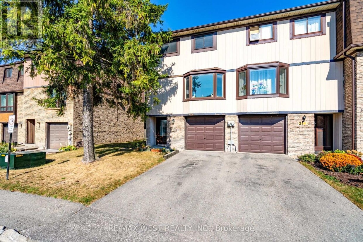 Photo principale - 220 Ormond Dr