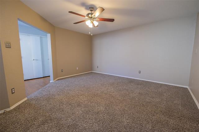 Foto del edificio - 10702 Edgewest Terrace