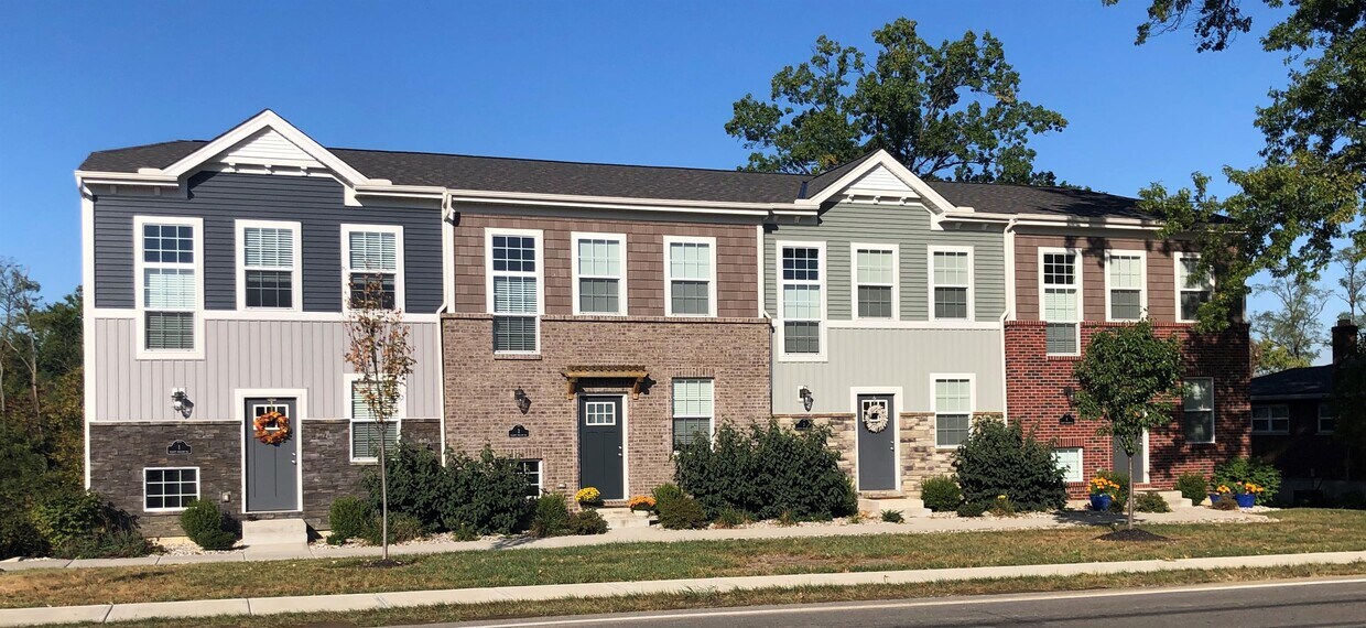 Foto principal - 1327 Sleepy Hollow Rd