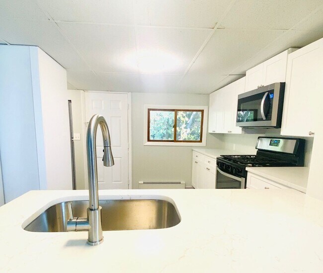 Foto del edificio - 126 Leyden St