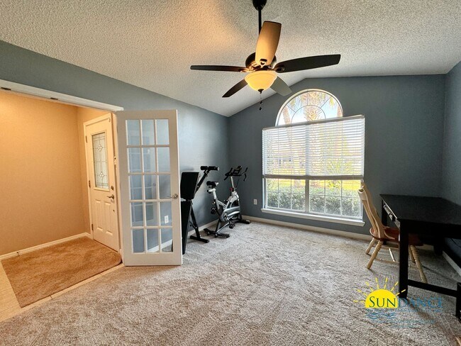 Building Photo - Beautiful 3 Bedroom Home in Fort Walton Be...