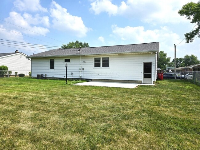 Building Photo - 52 Deger Dr