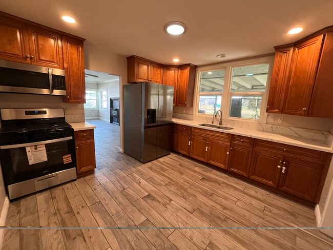 Cocina - 303 S 46th St