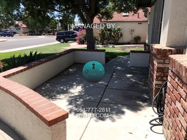 Foto del edificio - Stunning 2-Bedroom Moreno Valley Home – Yo...