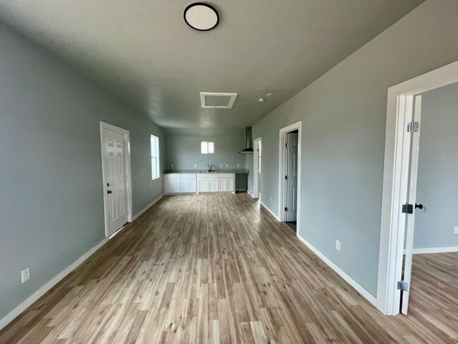 Building Photo - 2702 Observation Dr