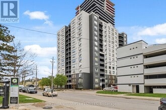 Building Photo - 155 Kent St