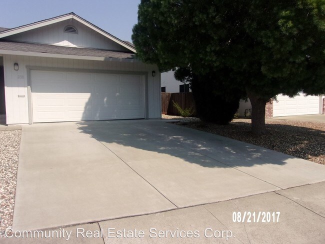 Building Photo - 238 White Sands Dr