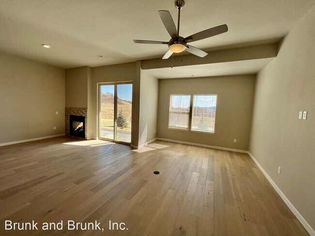 Building Photo - 3 br, 2.5 bath House - 13375 Positano Point