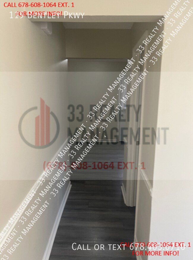 Foto del edificio - Adorable 3BR/2.5 Bath Duplex walking dista...