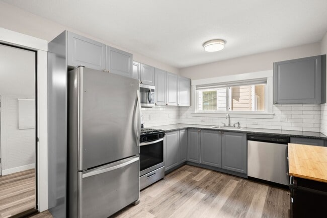 Foto del edificio - Charming 3 Bedroom/1 Bath Jennings Lodge home